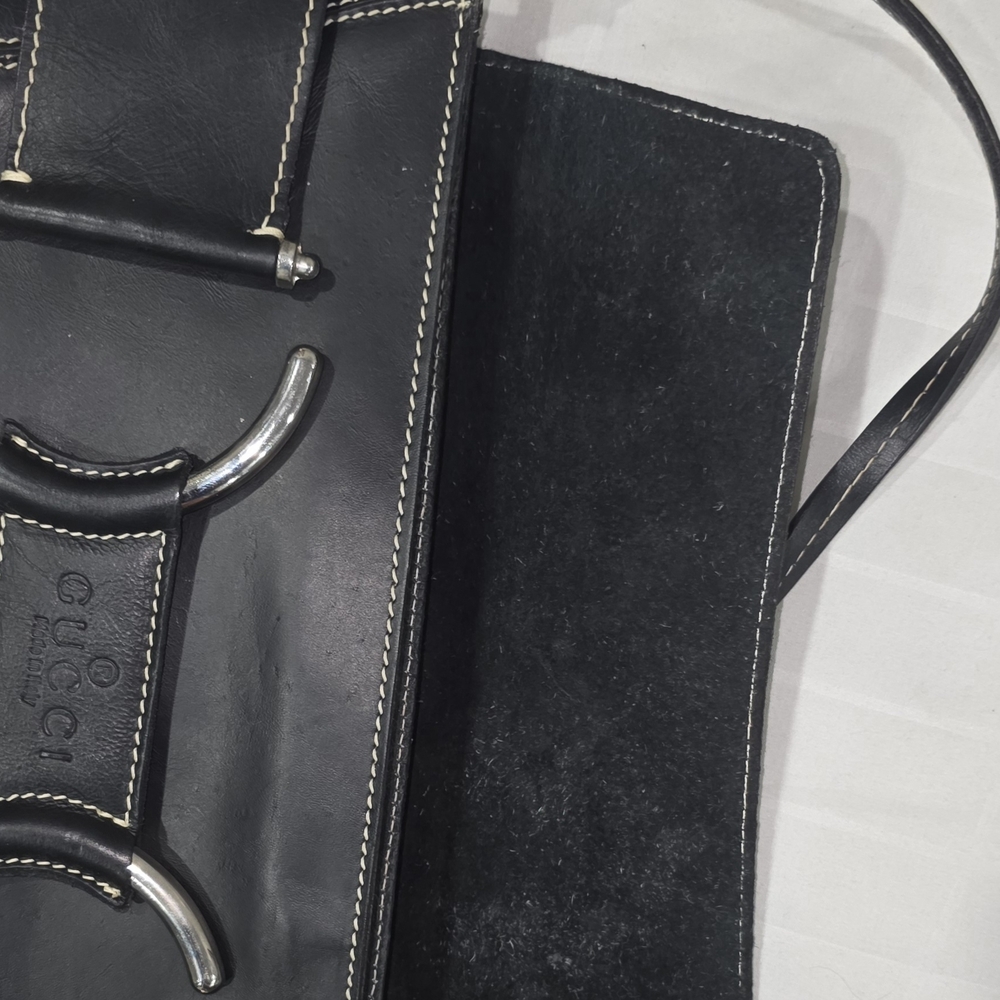 Gucci Black Leather Clutch with Silver Horsebit Detail - Picture 9 of 10